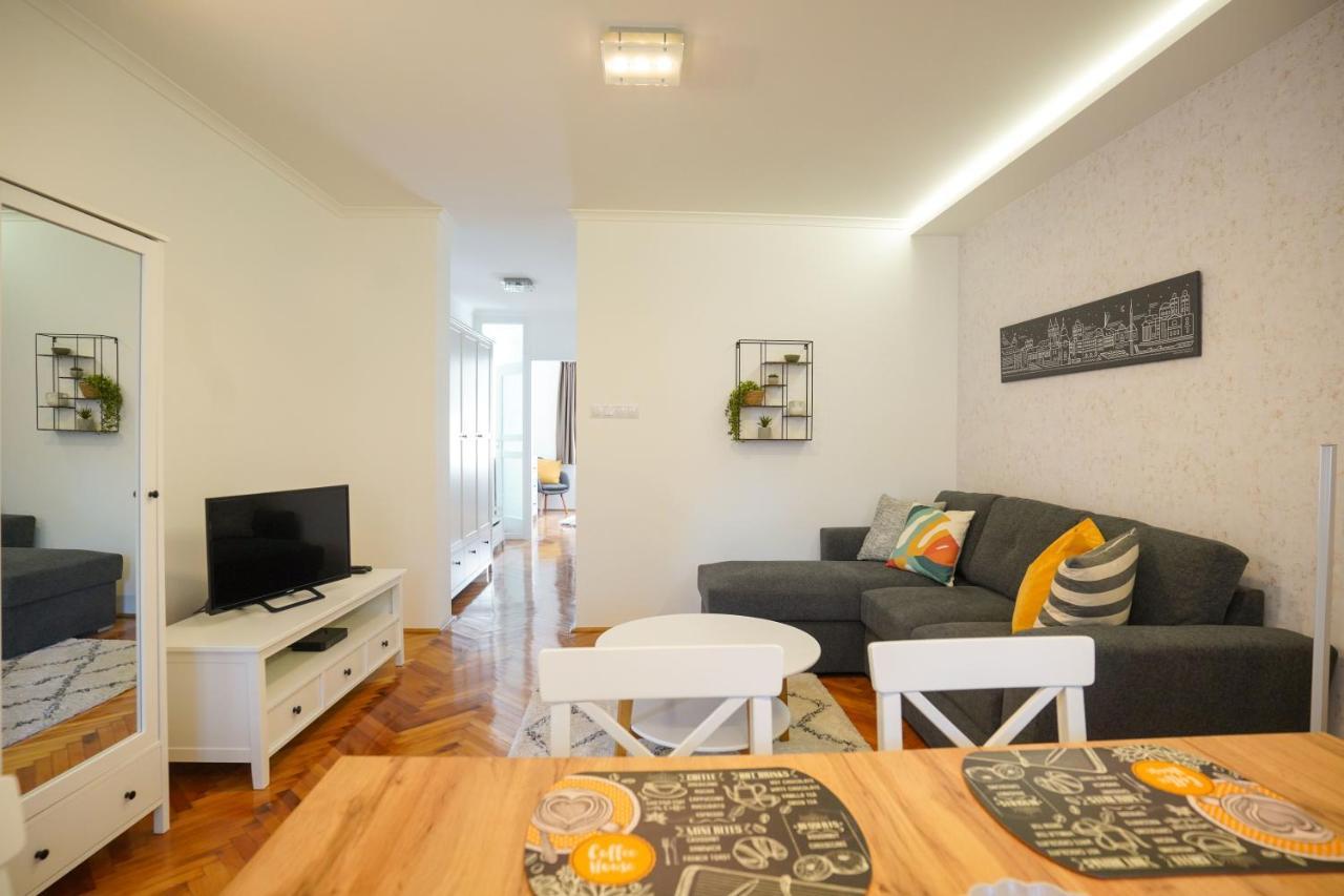 Piroska Bartokteri Apartman 02 Eger Extérieur photo